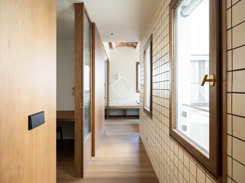 3 Bedrooms Apartment in Ausias Marc