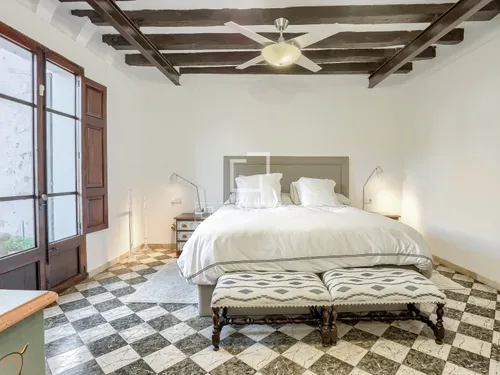 6 Bedrooms Apartment in Calle San Bartolomé