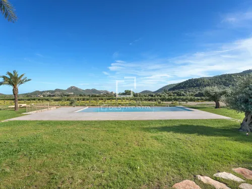 4 Bedrooms Country house in Polígono 13