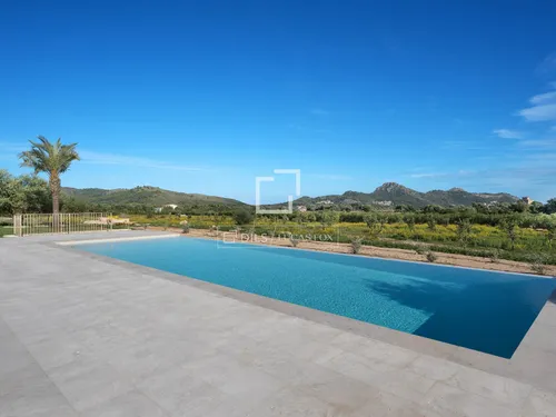 4 Bedrooms Country house in Polígono 13