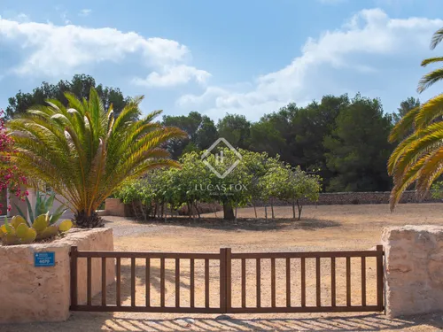 5 Bedrooms House / Villa in Carrer de Sa Cala