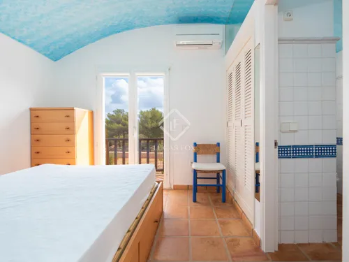 5 Bedrooms House / Villa in Carrer de Sa Cala