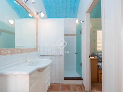 5 Bedrooms House / Villa in Carrer de Sa Cala