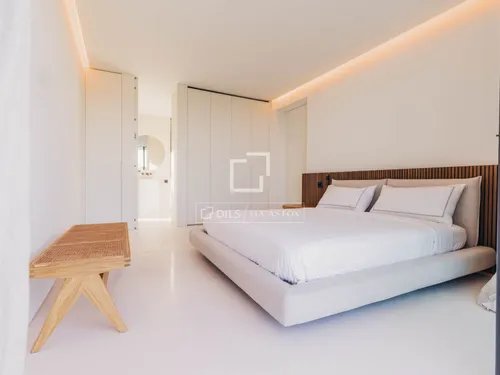 7 Bedrooms House / Villa in Villa Zoom