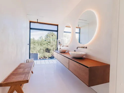 7 Bedrooms House / Villa in Villa Zoom