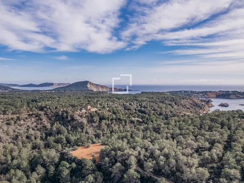 Stunning 5-bedroom villa for sale in San José, Ibiza