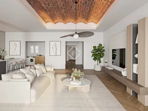 4 Bedrooms Apartment in Gran Via de les Corts Catalanes
