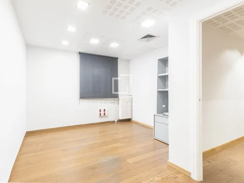 6 Bedrooms Apartment in Pau Casals