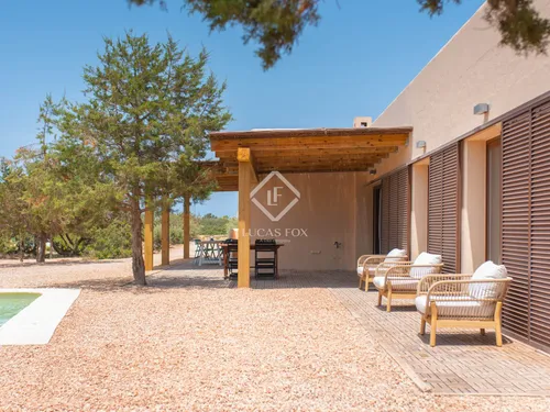 5 Bedrooms House / Villa in Carretera la Savina