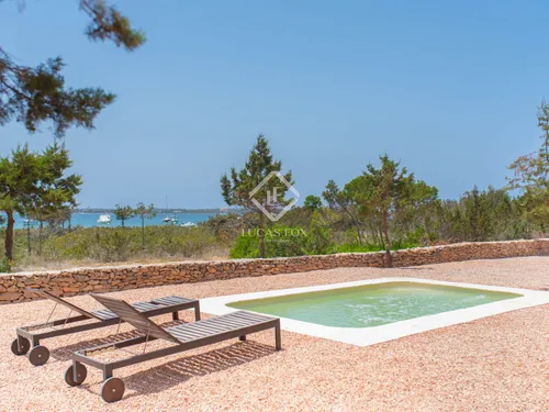 5 Bedrooms House / Villa in Carretera la Savina