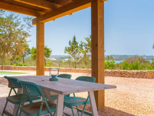 5 Bedrooms House / Villa in Carretera la Savina