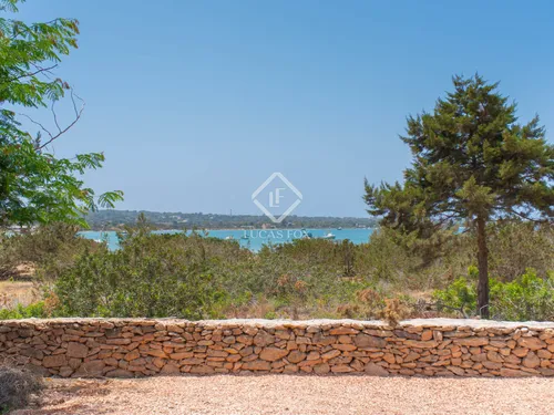 5 Bedrooms House / Villa in Carretera la Savina
