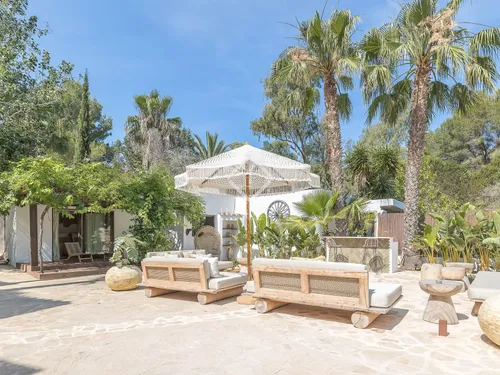 7 Bedrooms House / Villa in Avenida cala tarida
