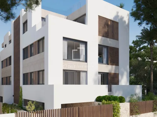 3 Bedrooms Apartment in camilo José Cela