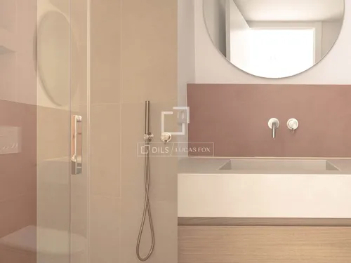 4 Bedrooms Apartment in Carrer deTomàs Vila