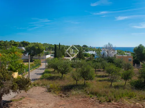 4 Bedrooms House / Villa in Calle 8 Cala Llenya
