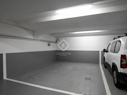 5 Bedrooms Apartment in Johan Sebastian Bach