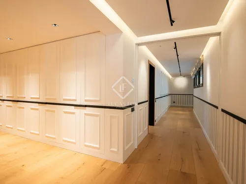 5 Bedrooms Apartment in Johan Sebastian Bach