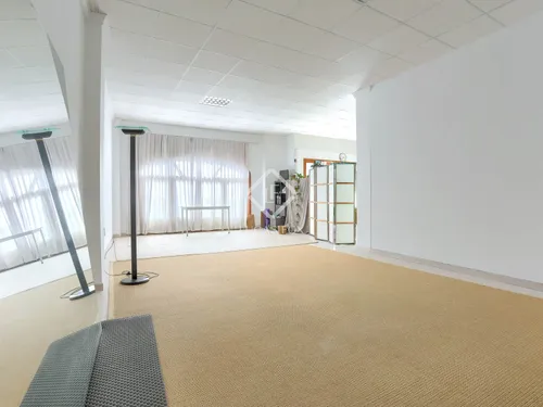  Building in Col.legi