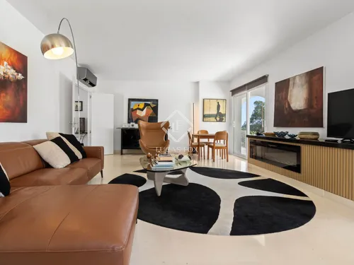 4 Bedrooms House / Villa in Calle esmeralda