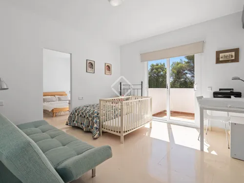 4 Bedrooms House / Villa in Calle esmeralda