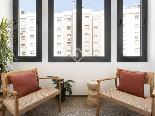 3 Bedrooms Apartment in Av Josep Tarradellas