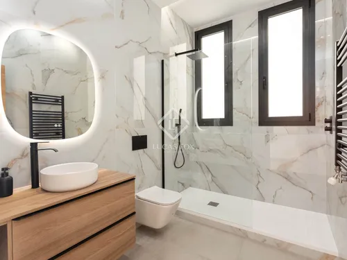3 Bedrooms Apartment in Av Josep Tarradellas