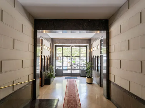 3 Bedrooms Apartment in Av Josep Tarradellas