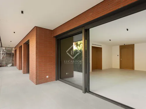 4 Bedrooms Apartment in Santaló