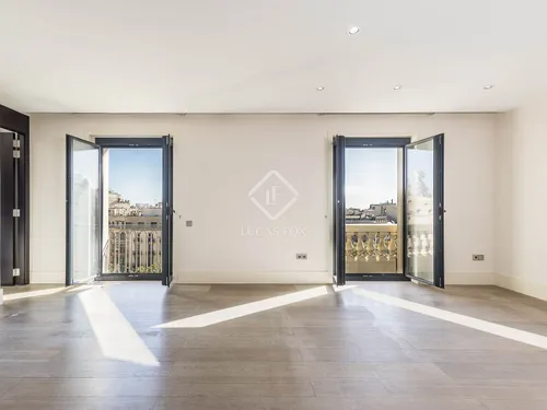 3 Bedrooms Apartment in Passeig de Gràcia