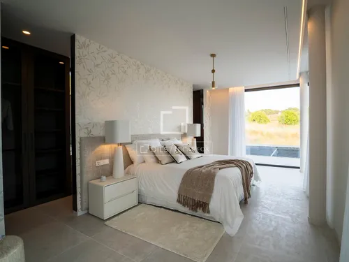 6 Bedrooms House / Villa in Carretera de Benahavis