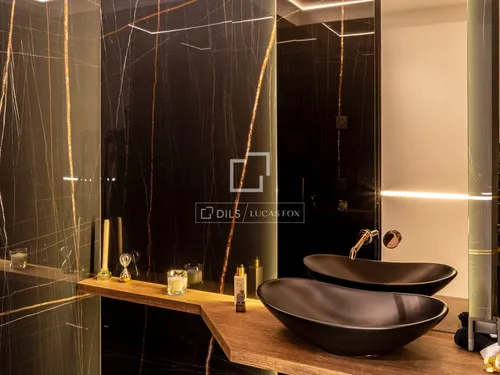 6 Bedrooms House / Villa in Carretera de Benahavis