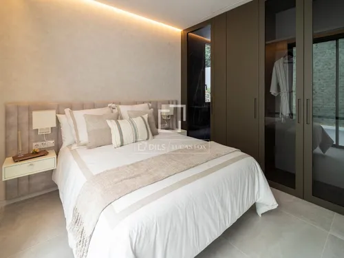 6 Bedrooms House / Villa in Carretera de Benahavis