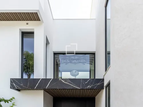 6 Bedrooms House / Villa in Carretera de Benahavis