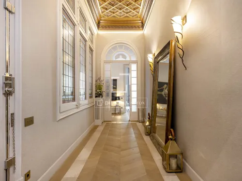 6 Bedrooms Apartment in Passeig de Gracia