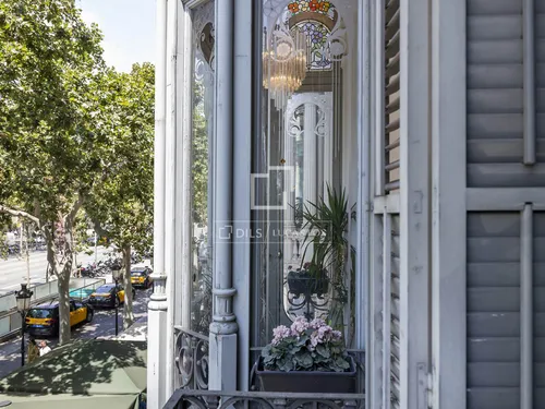 6 Bedrooms Apartment in Passeig de Gracia