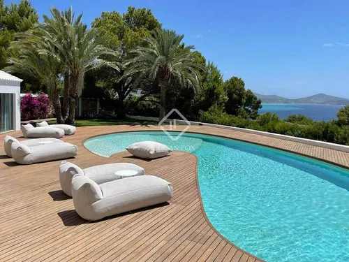 5 Bedrooms House / Villa in PQ ES CUBELLS 1100
