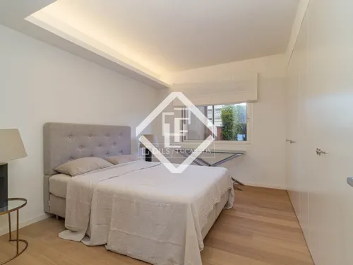 3 Bedrooms Apartment in Calvet