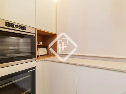 3 Bedrooms Apartment in Calvet