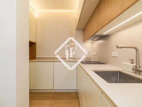 3 Bedrooms Apartment in Calvet