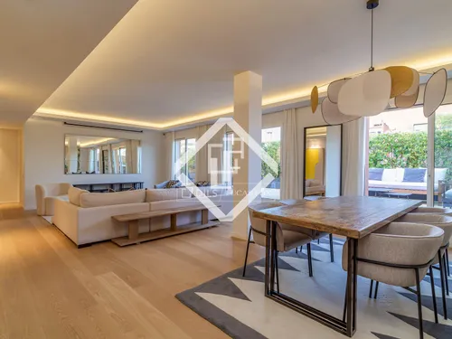 3 Bedroom apartment with 50m² terrace for sale in Sant Gervasi - Galvany, Barcelona