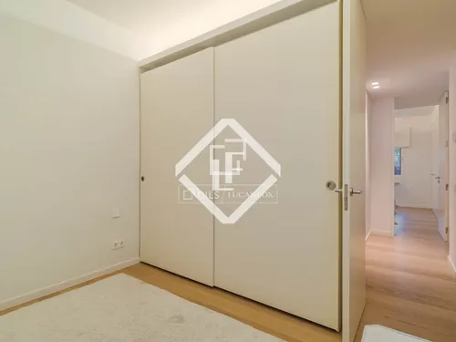 3 Bedrooms Apartment in Calvet