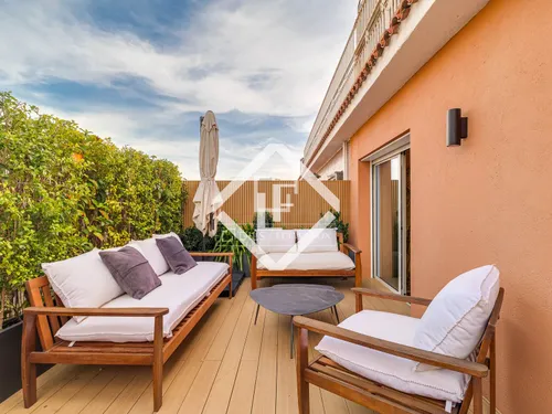 3 Bedrooms Apartment in Calvet