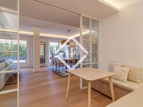 3 Bedrooms Apartment in Calvet