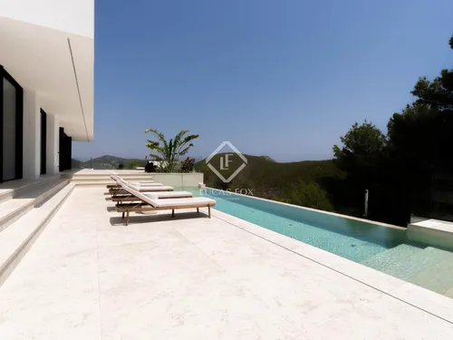 7 Bedrooms House / Villa in carre medinacelli