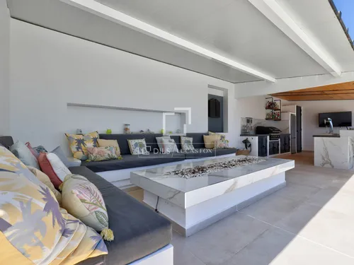 4 Bedrooms House / Villa in Parcela 78 del Poligono