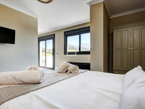 4 Bedrooms House / Villa in Parcela 78 del Poligono