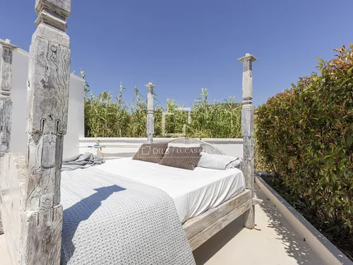 4 Bedrooms House / Villa in Parcela 78 del Poligono