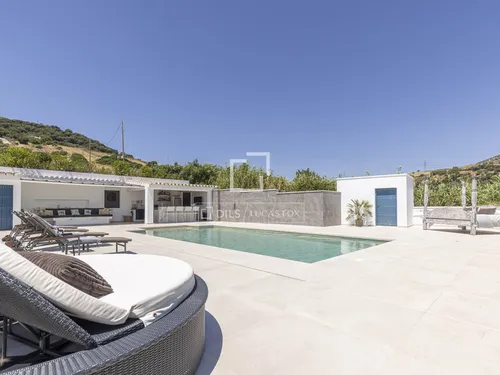 4 Bedrooms House / Villa in Parcela 78 del Poligono