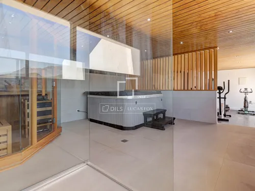 4 Bedrooms House / Villa in Parcela 78 del Poligono